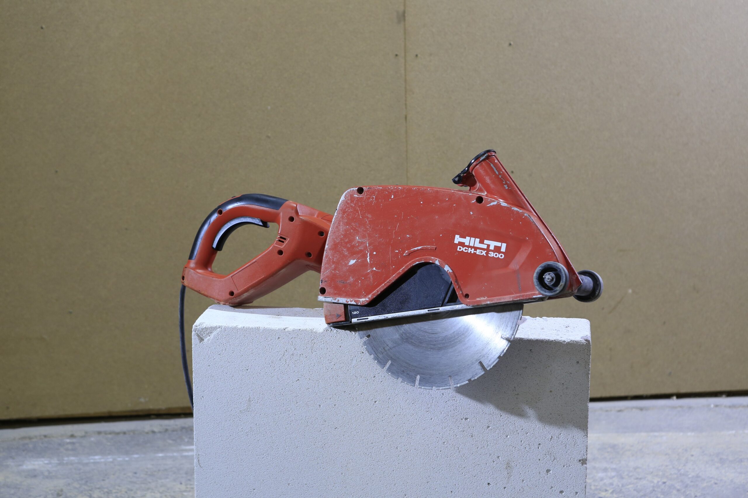 Trenngerät Hilti DCHEX 300 Mietcenter AareAllround